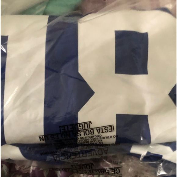 Brand new NY Giants Jersey - Picture 2 of 3